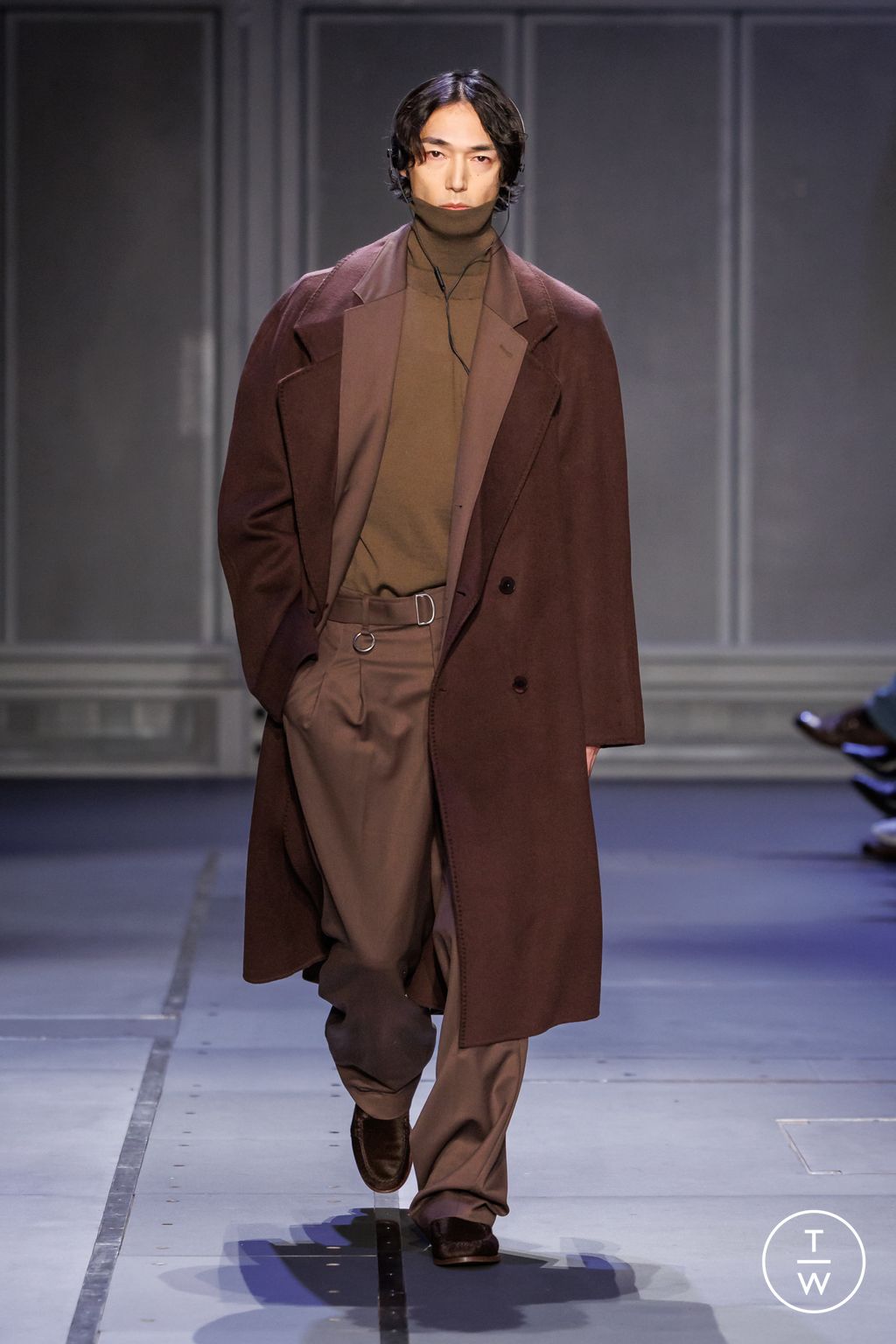 Fashion Week Paris Fall/Winter 2026 look 33 from the Études Studio collection menswear