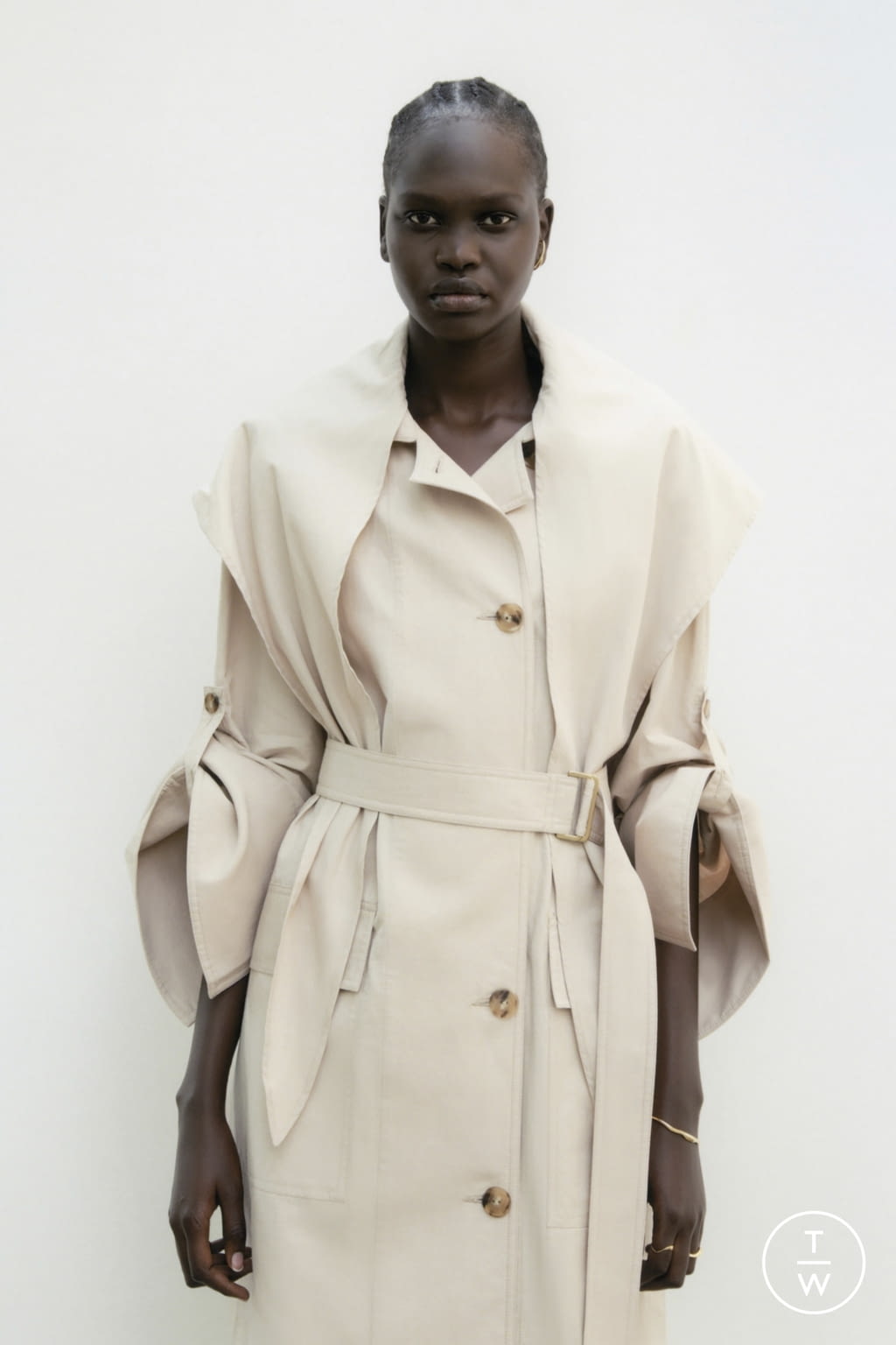Fashion Week London Spring/Summer 2022 look 13 from the Eudon Choi collection womenswear