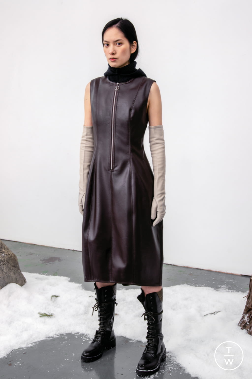 Fashion Week London Fall/Winter 2021 look 11 de la collection Eudon Choi womenswear