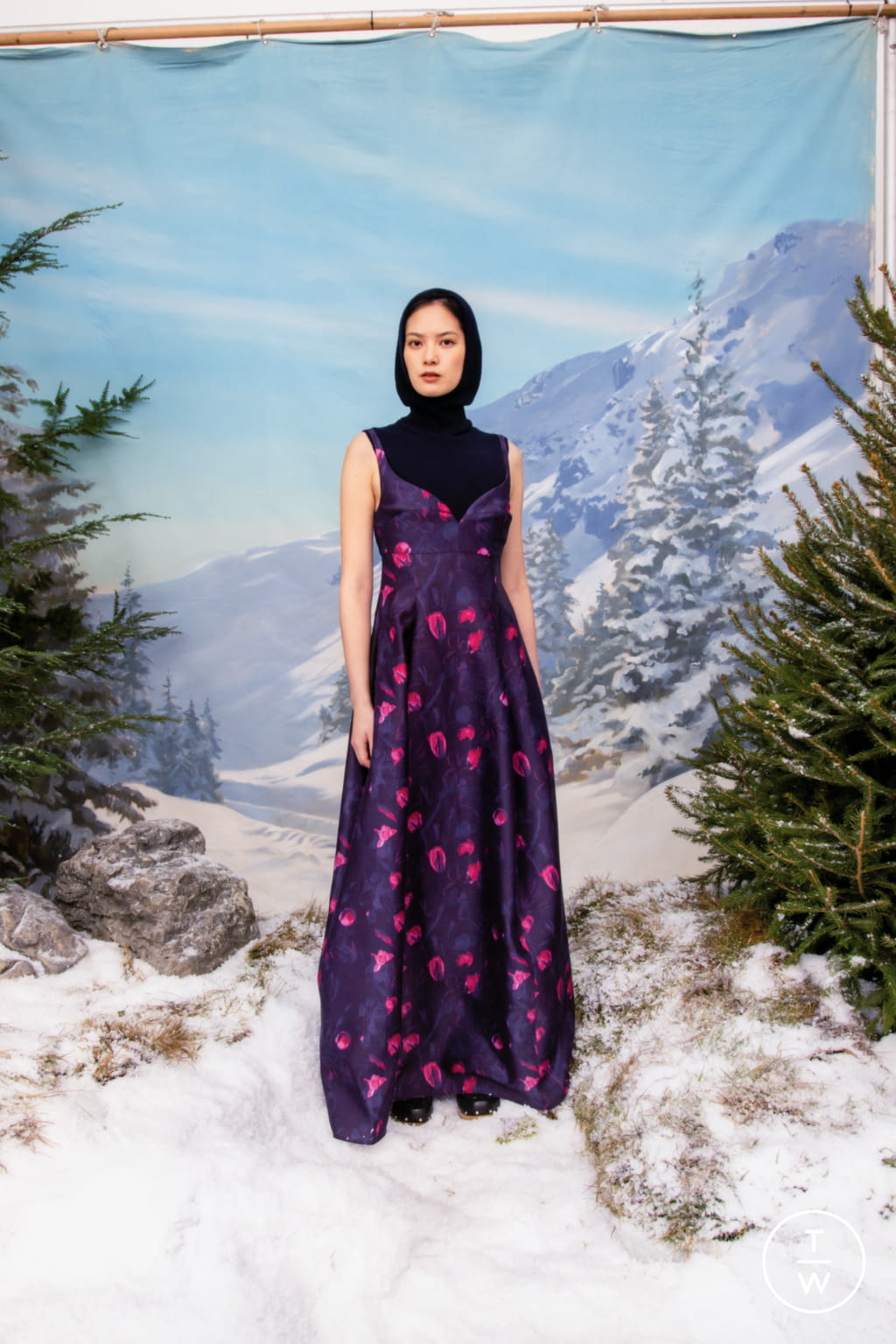 Fashion Week London Fall/Winter 2021 look 22 de la collection Eudon Choi womenswear