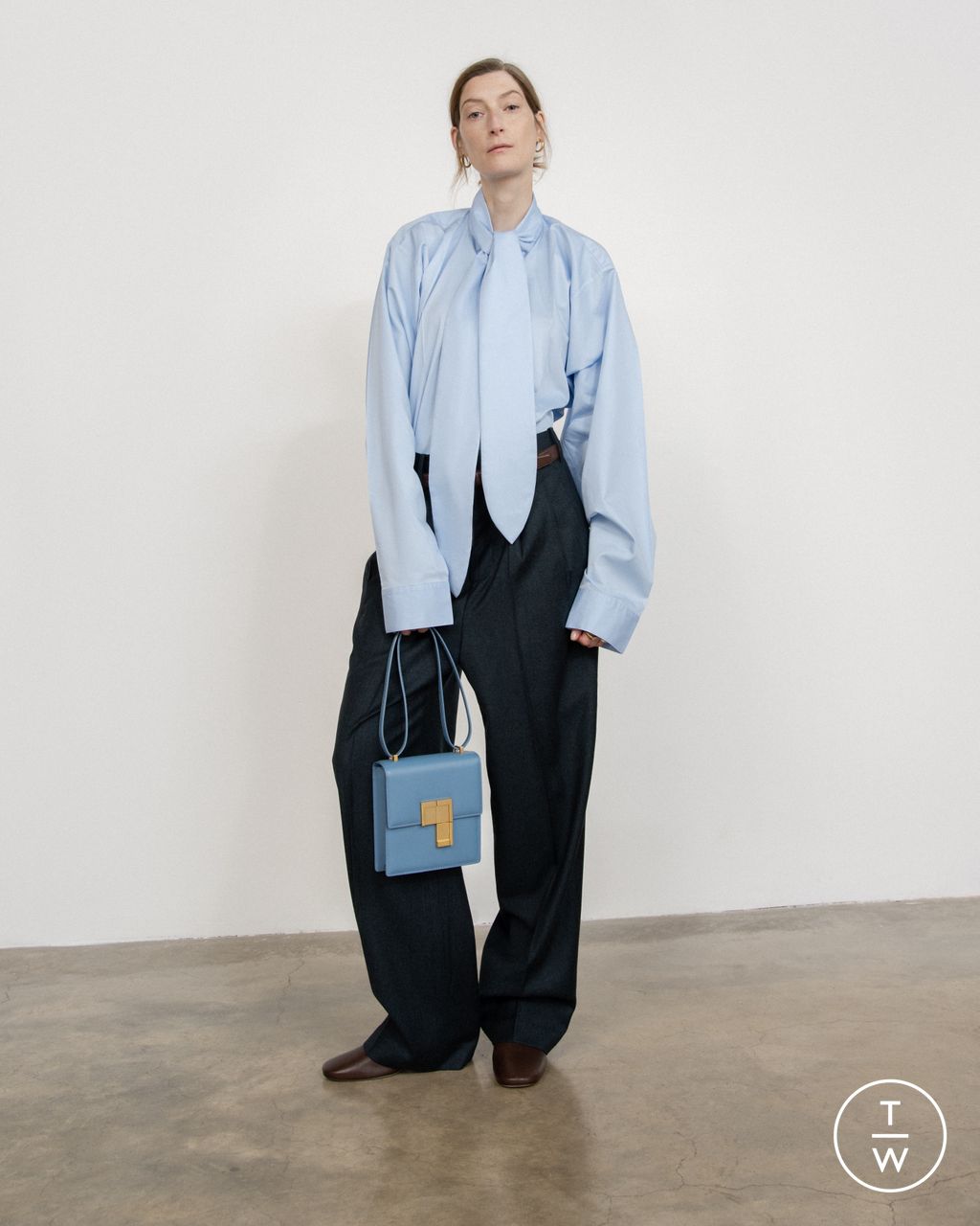 Fashion Week London Pre-Fall 2023 look 4 from the Eudon Choi collection womenswear