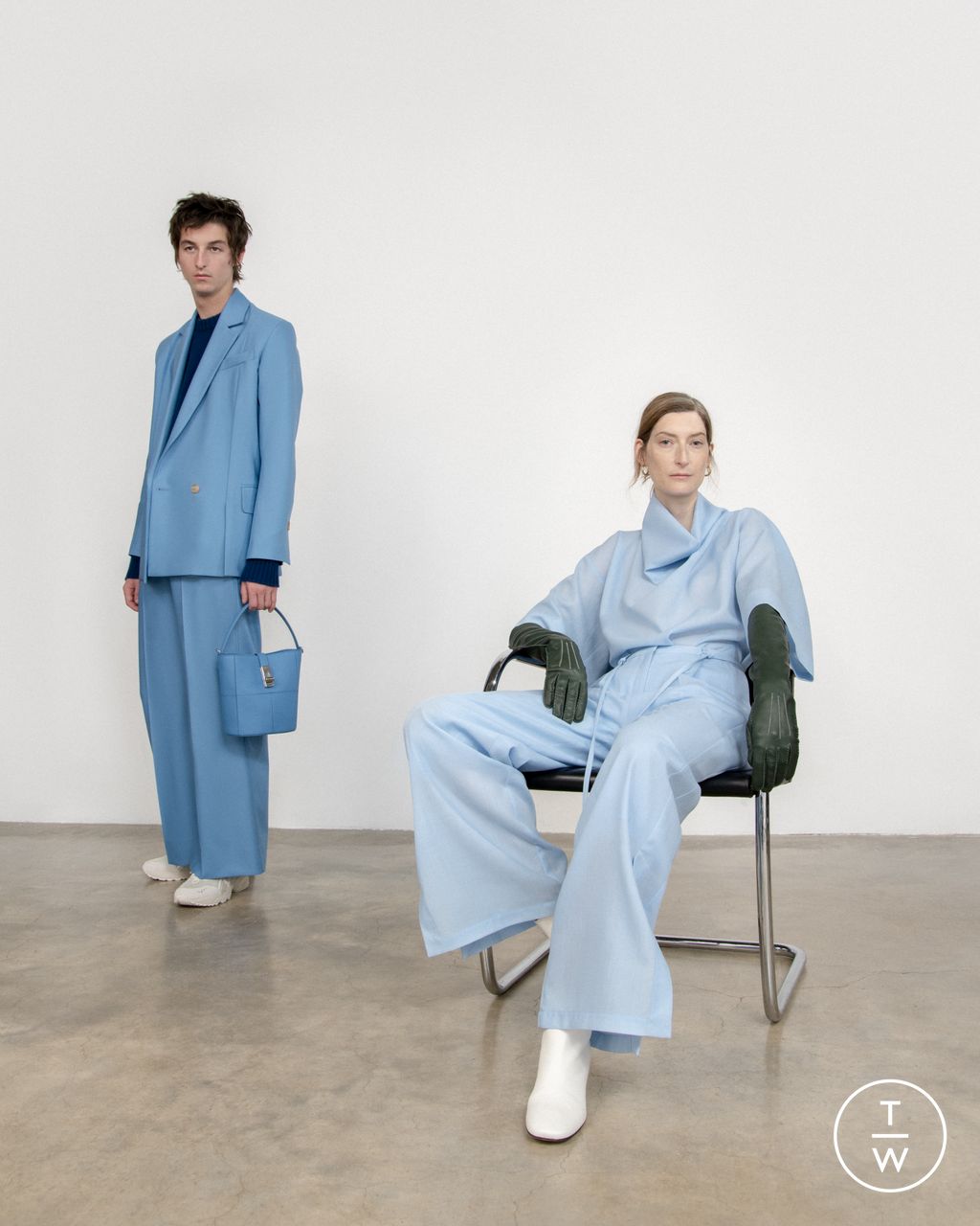 Fashion Week London Pre-Fall 2023 look 13 from the Eudon Choi collection 女装