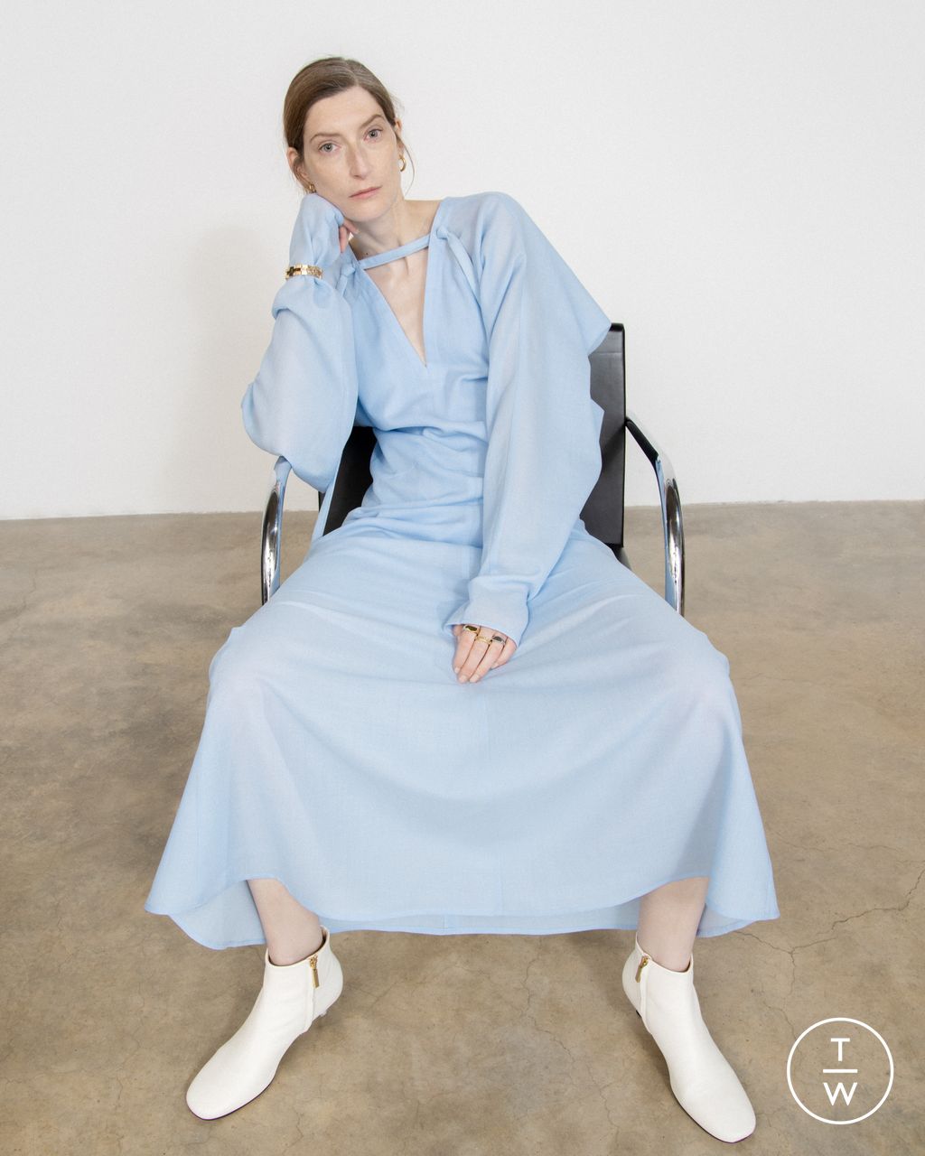 Fashion Week London Pre-Fall 2023 look 15 from the Eudon Choi collection womenswear