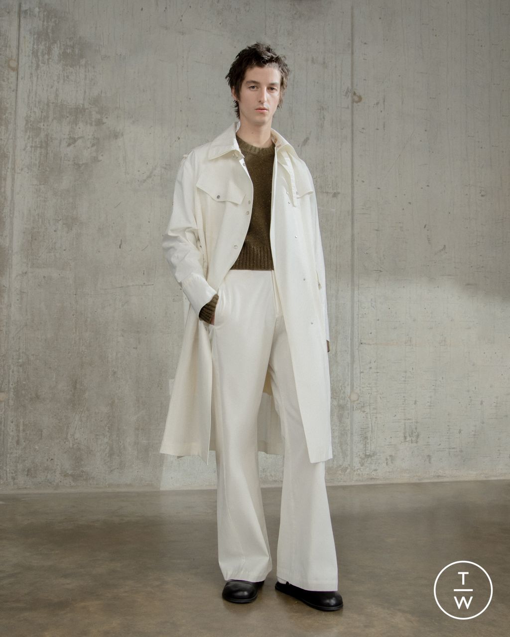 Fashion Week London Pre-Fall 2023 look 20 from the Eudon Choi collection womenswear