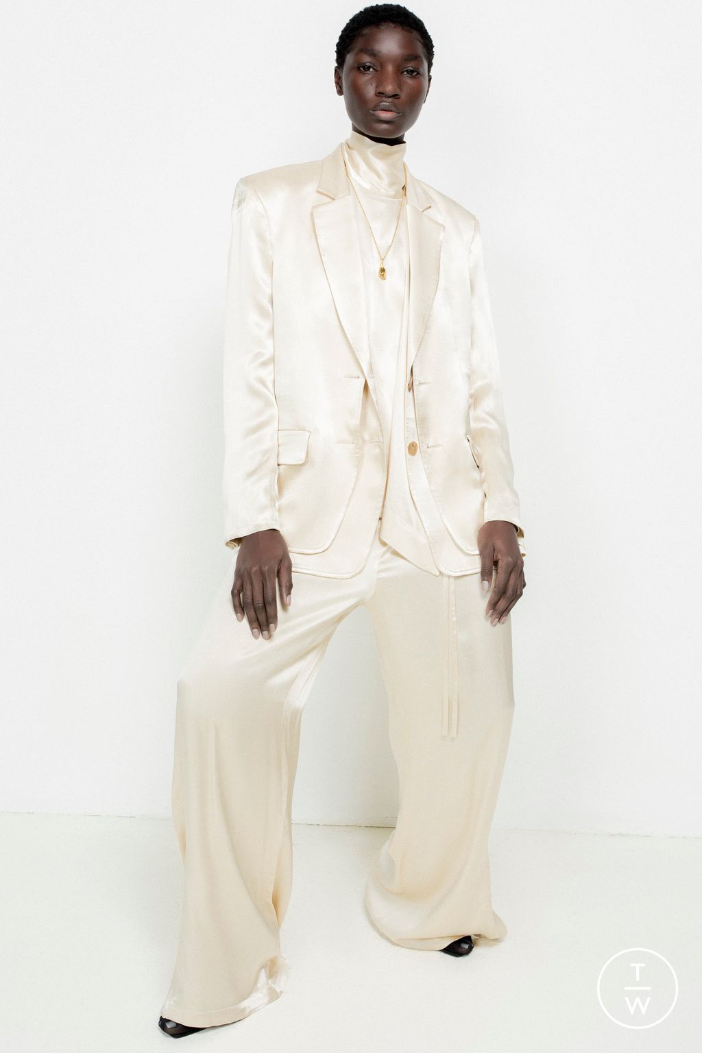 Fashion Week London Pre-Fall 2024 look 13 from the Eudon Choi collection womenswear