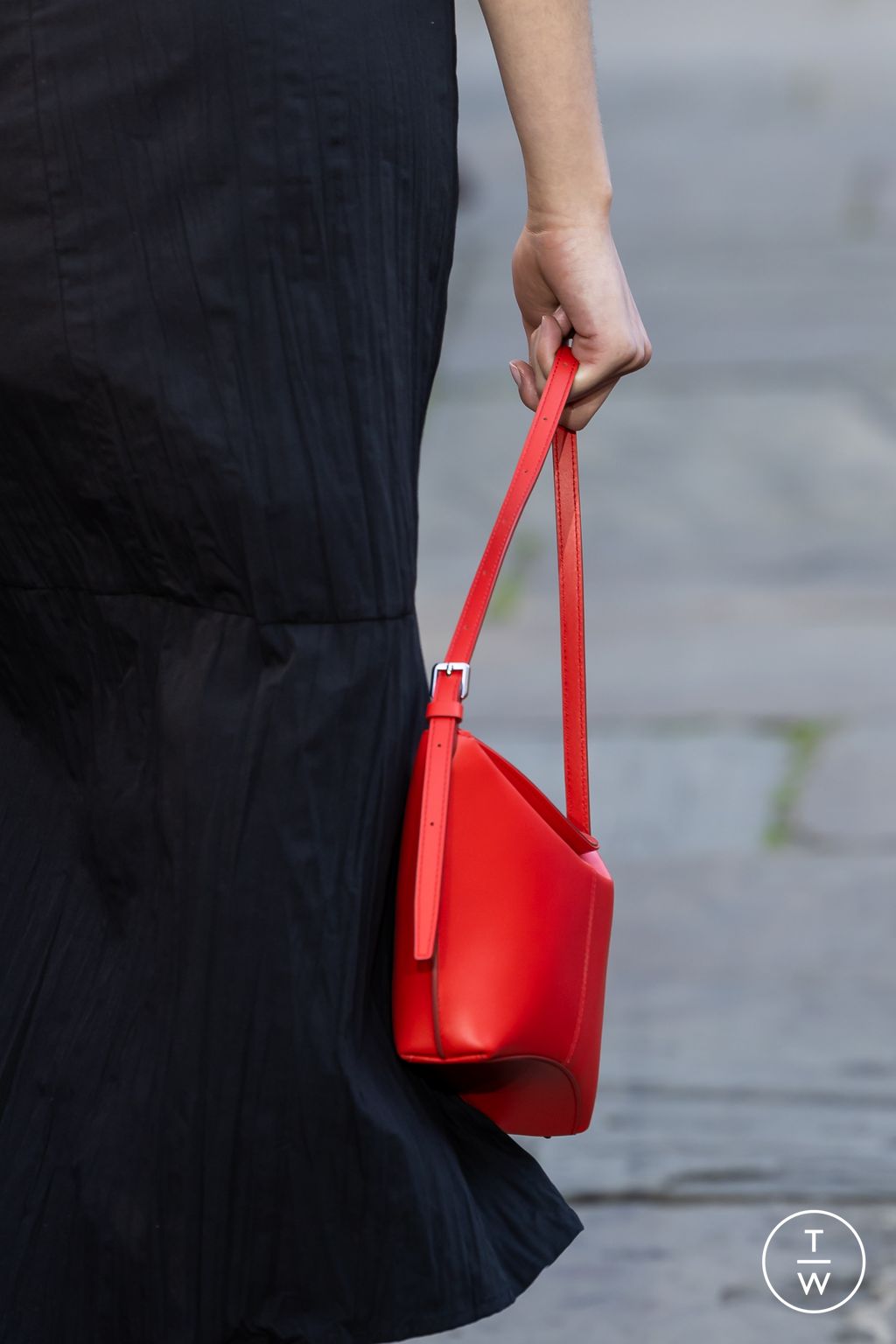 Fashion Week London Spring/Summer 2024 look 13 from the Eudon Choi collection womenswear accessories