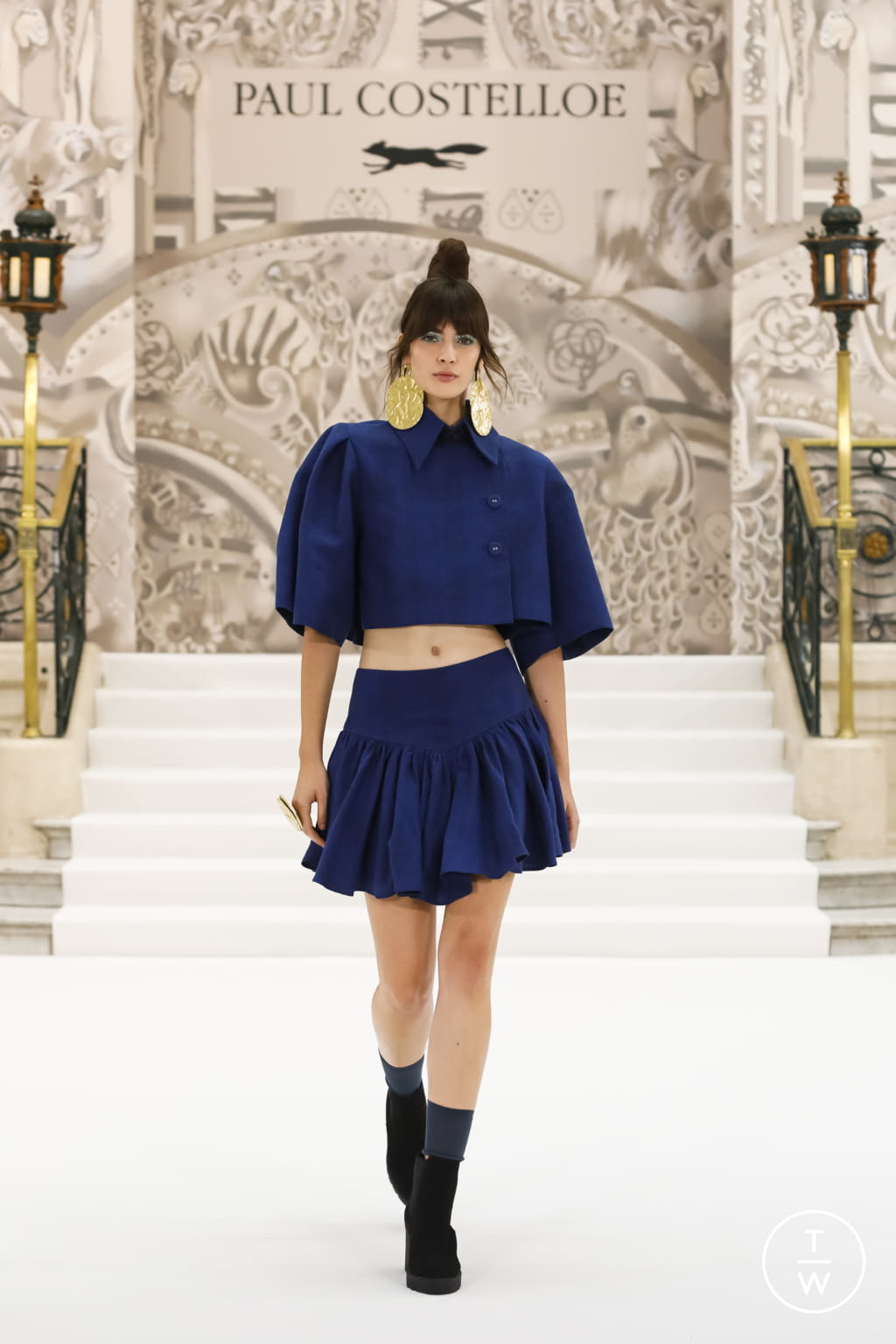 Fashion Week London Spring/Summer 2022 look 31 de la collection Paul Costelloe womenswear