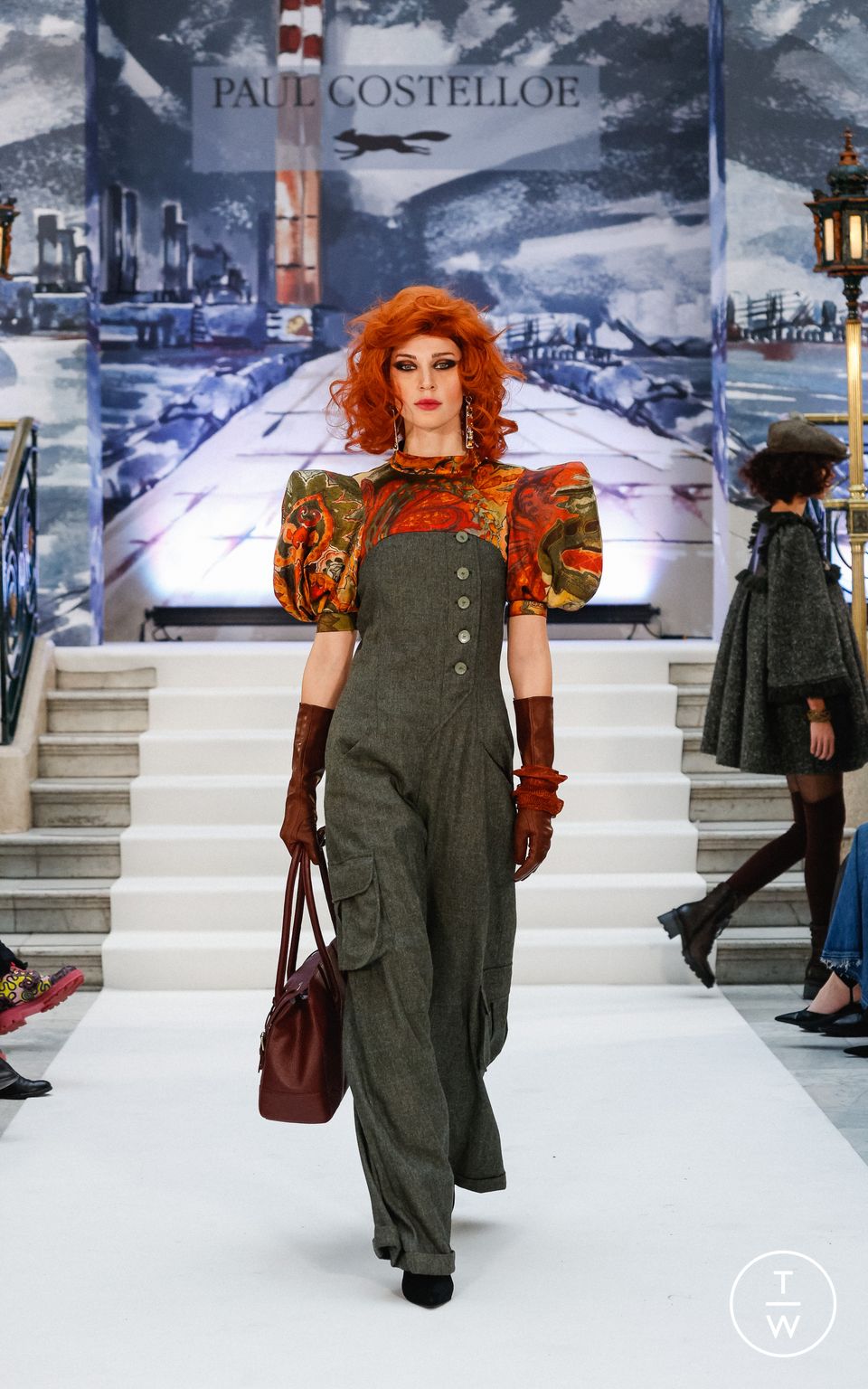 Fashion Week London Fall/Winter 2023 look 37 from the Paul Costelloe collection womenswear