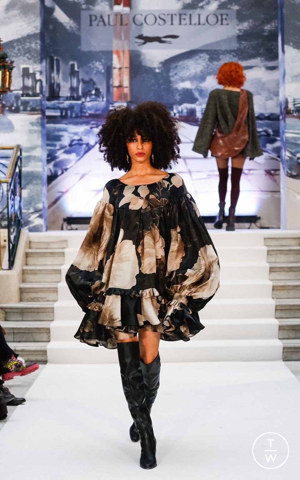 Fashion Week London Fall/Winter 2023 look 42 from the Paul Costelloe collection womenswear
