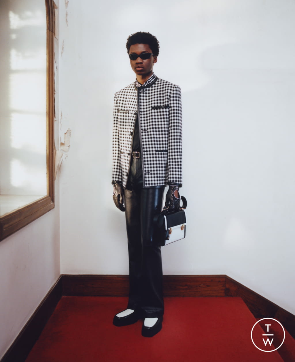 Fashion Week Paris Spring/Summer 2022 look 16 from the Ernest W. Baker collection menswear