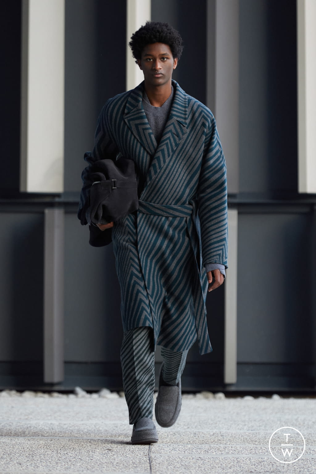 Fashion Week Milan Fall/Winter 2021 look 19 from the ZEGNA collection menswear