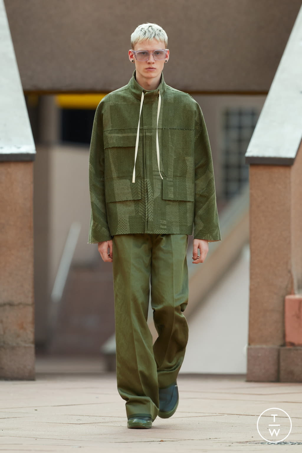 Fashion Week Milan Spring/Summer 2022 look 16 from the ZEGNA collection menswear