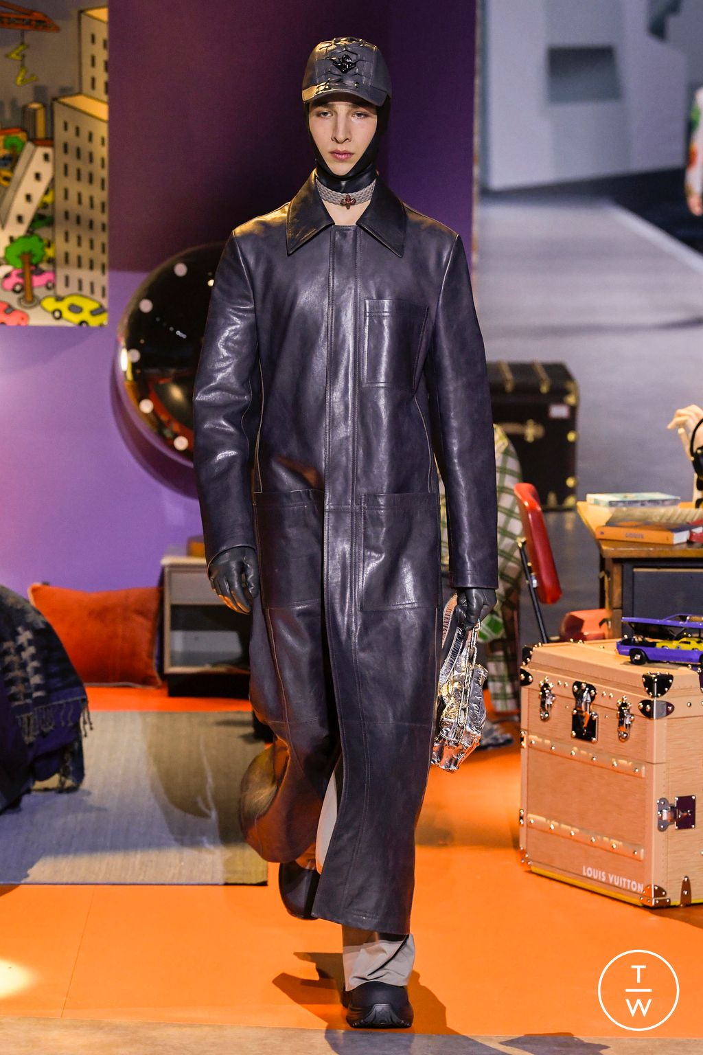 Fashion Week Paris Fall/Winter 2023 look 12 from the Louis Vuitton collection 男装