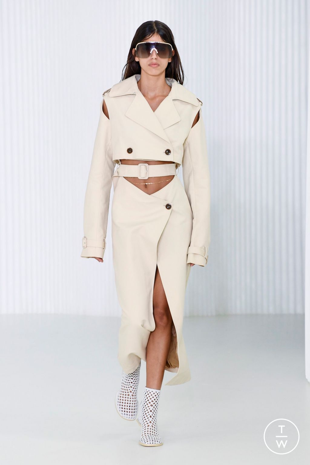 Fashion Week New York Spring/Summer 2023 look 11 from the Simkhai collection 女装