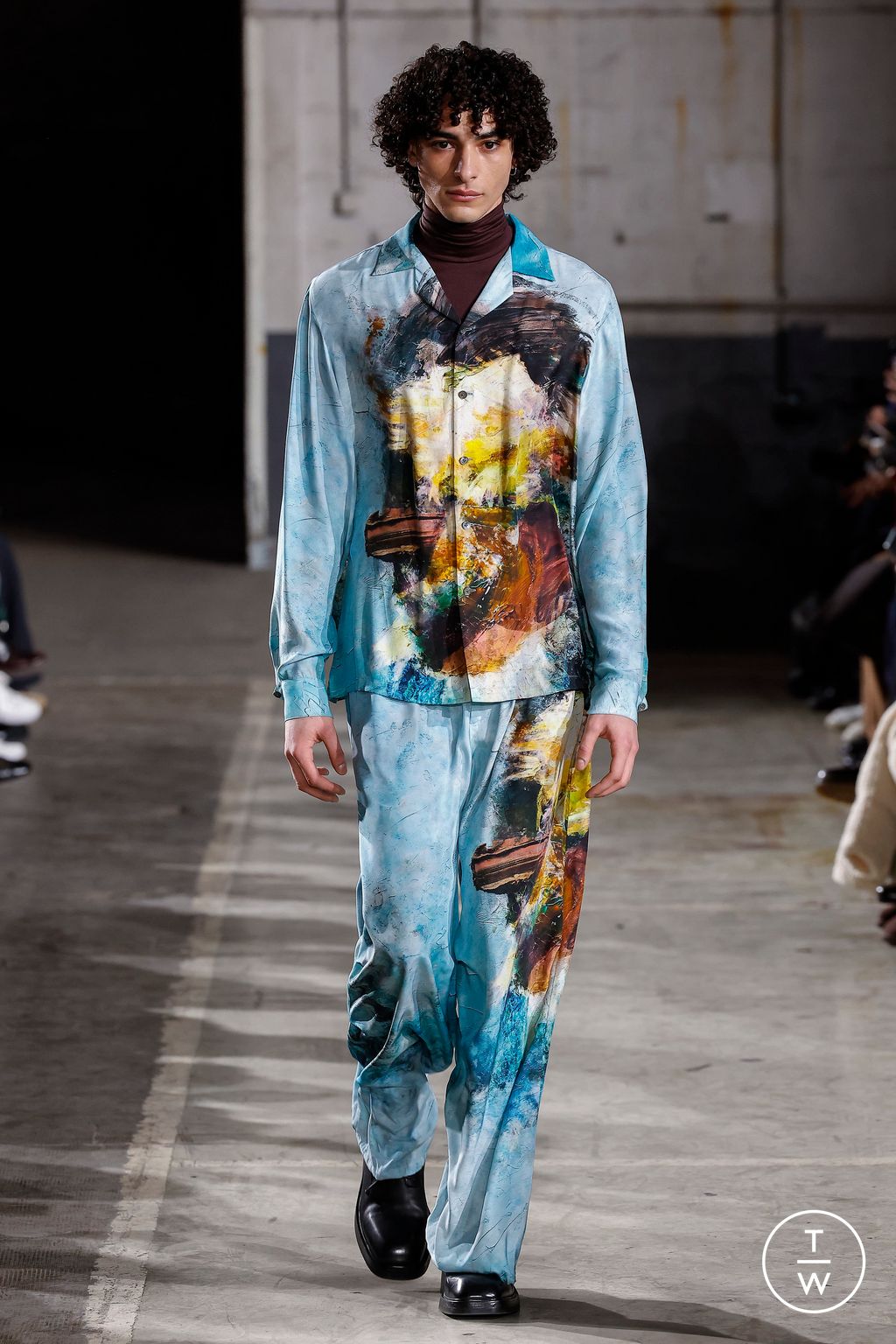 Fashion Week Paris Fall/Winter 2023 look 11 from the TAAKK collection menswear