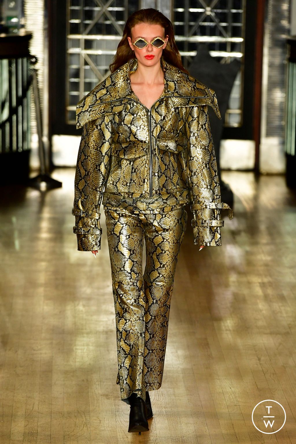 Fashion Week London Spring/Summer 2023 look 102 from the Helen Anthony collection womenswear