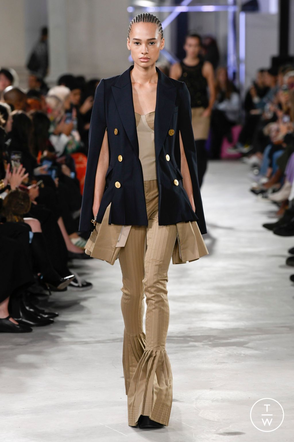 Fashion Week Paris Spring/Summer 2023 look 20 de la collection Sacai womenswear