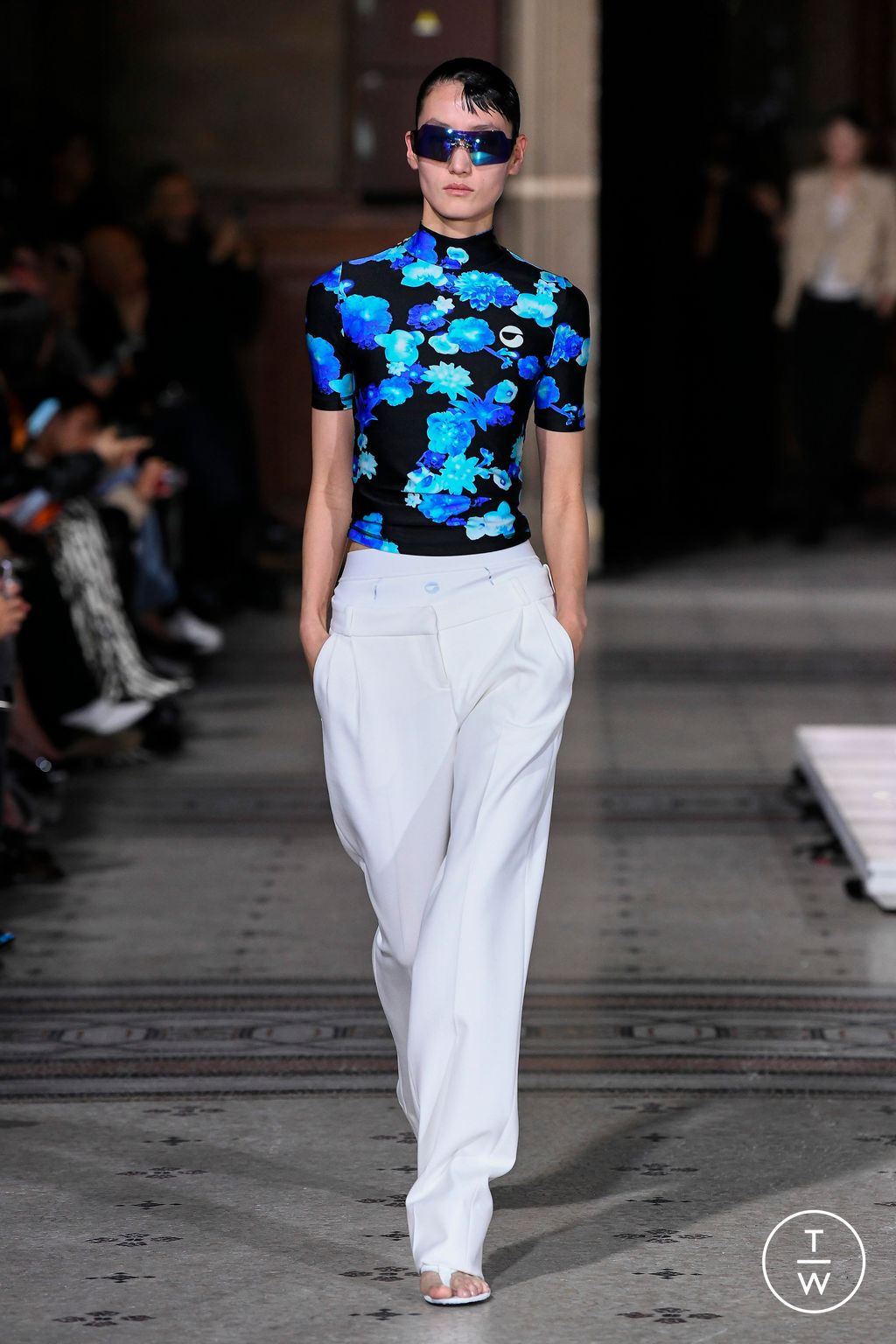 Fashion Week Paris Spring/Summer 2023 look 17 de la collection Coperni womenswear