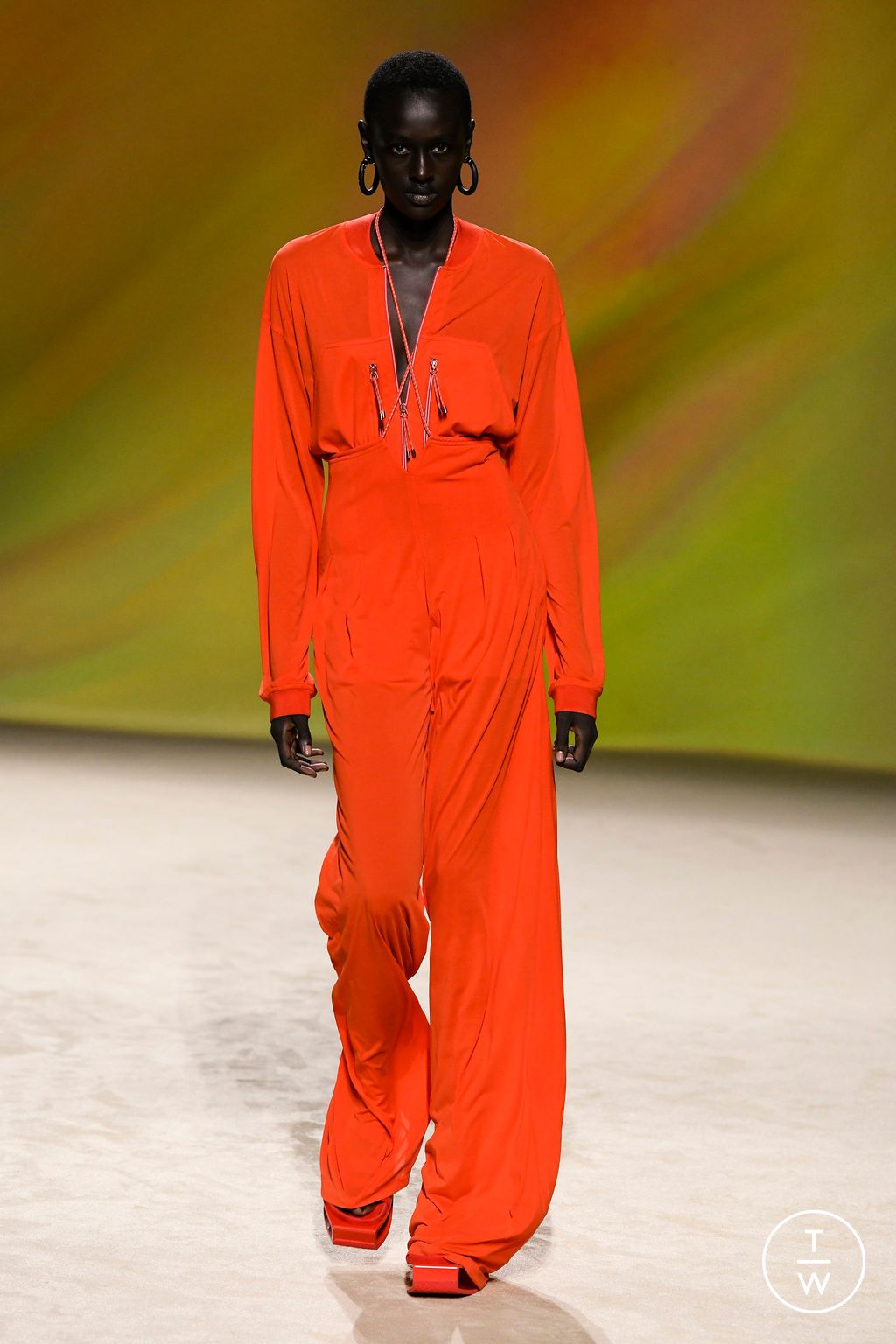 Fashion Week Paris Spring/Summer 2023 look 31 from the Hermès collection womenswear