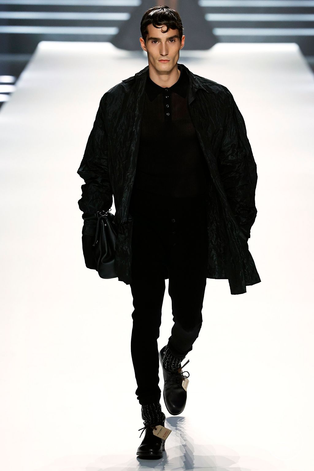 Fashion Week Milan Fall/Winter 2023 look 10 from the Dolce & Gabbana collection 男装