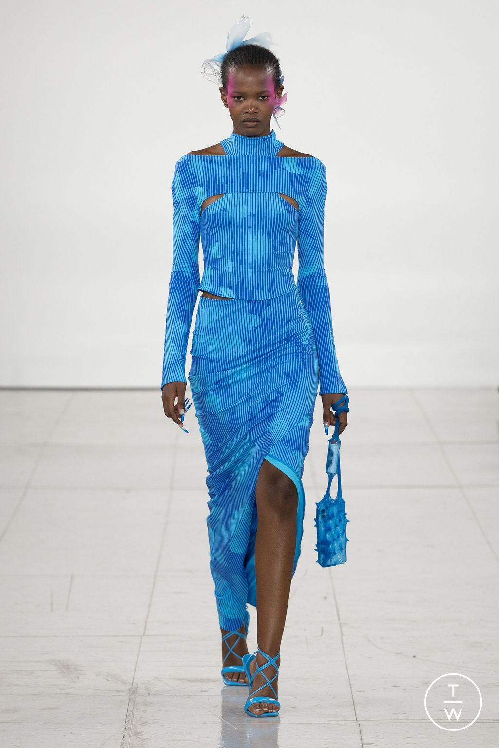 Fashion Week London Spring/Summer 2023 look 12 from the Chet Lo collection womenswear