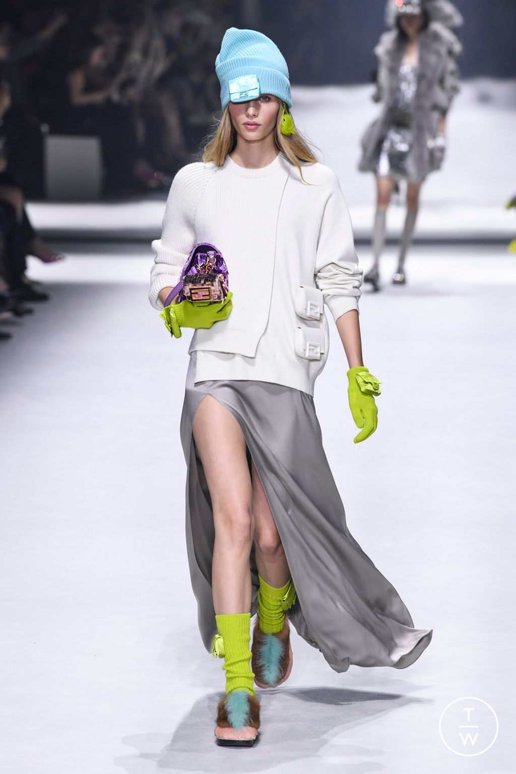 Fashion Week New York Resort 2023 look 15 from the Fendi collection womenswear