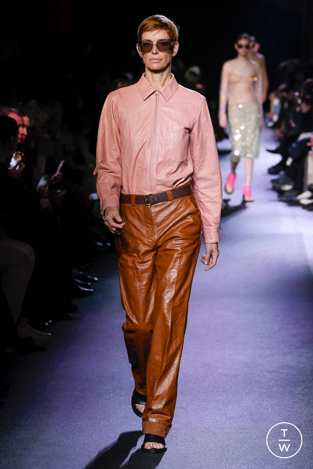 Fashion Week Paris Spring/Summer 2023 look 46 from the Miu Miu collection 女装