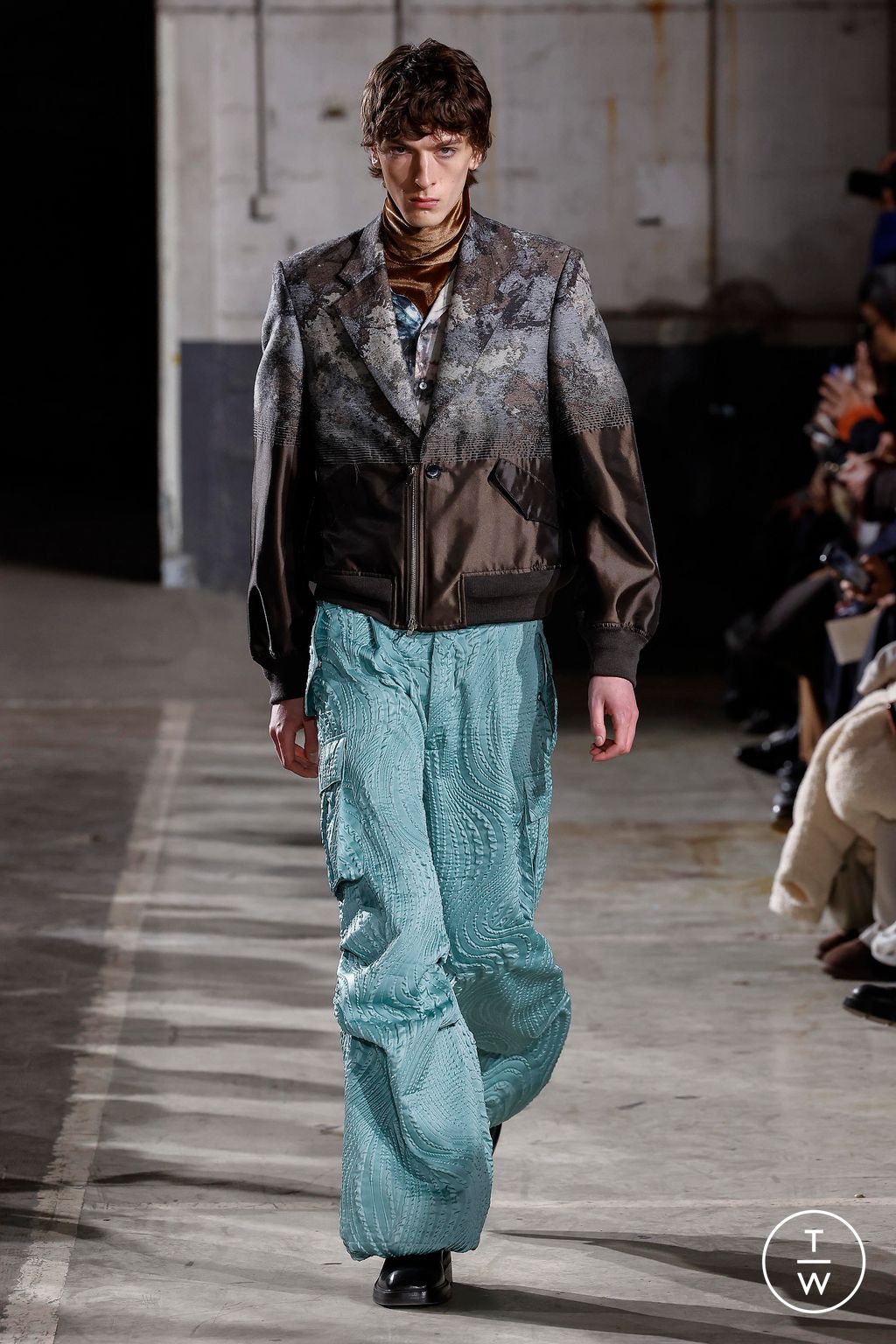 Fashion Week Paris Fall/Winter 2023 look 14 from the TAAKK collection menswear