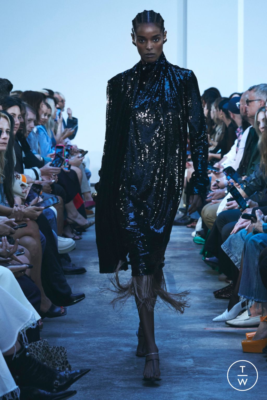 Fashion Week New York Spring/Summer 2023 look 12 de la collection Khaite womenswear