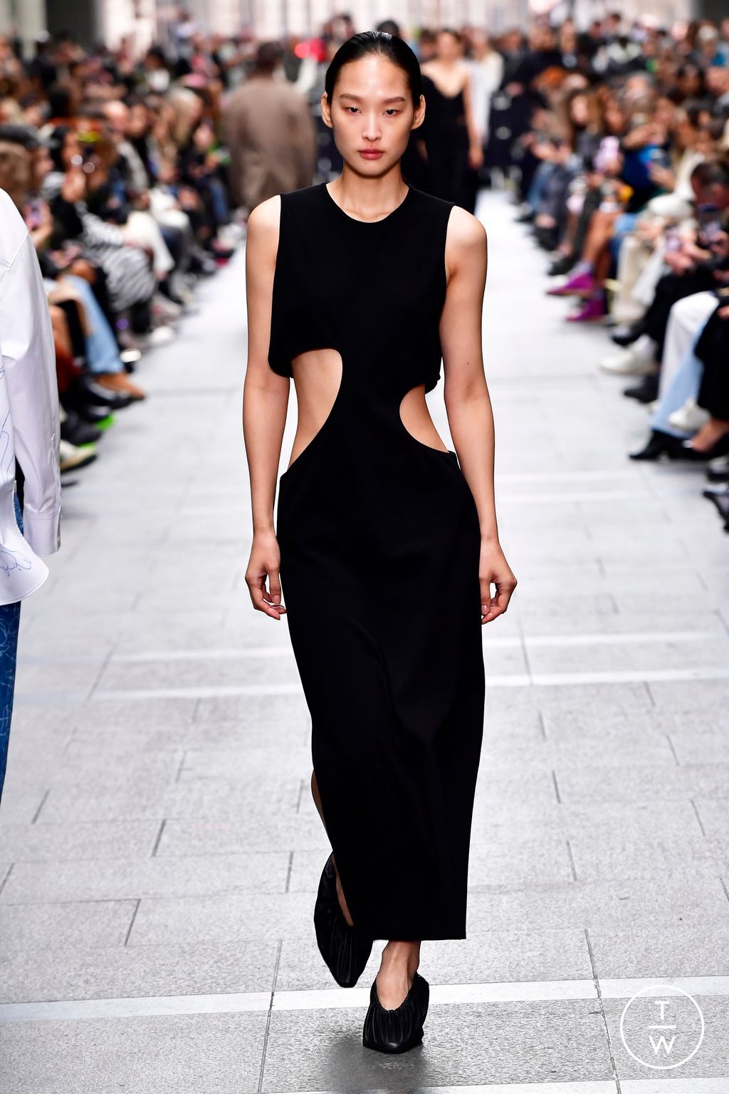 Fashion Week Paris Spring/Summer 2023 look 30 from the GAUCHERE collection womenswear