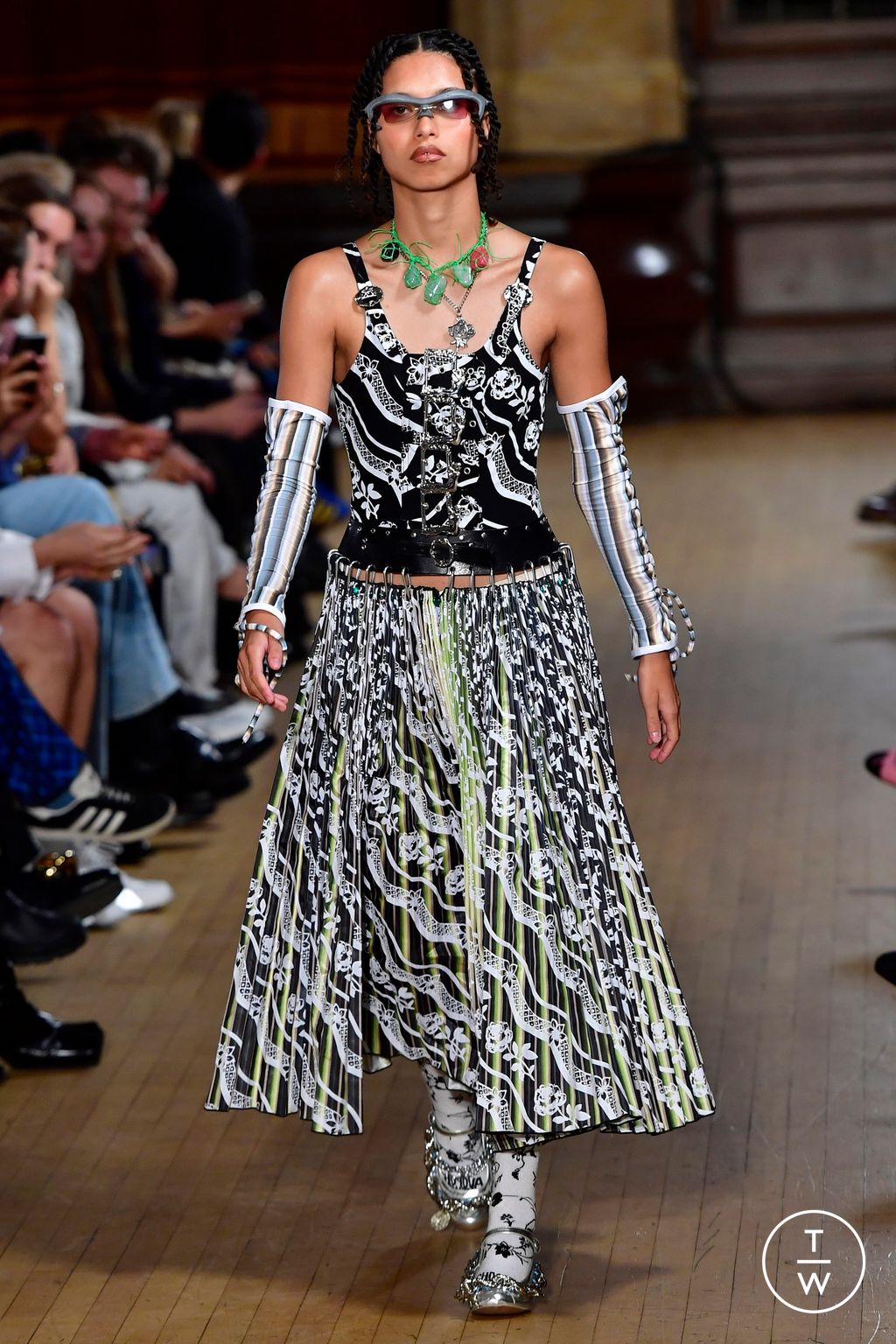 Fashion Week London Spring/Summer 2023 look 20 from the Chopova Lowena collection 女装