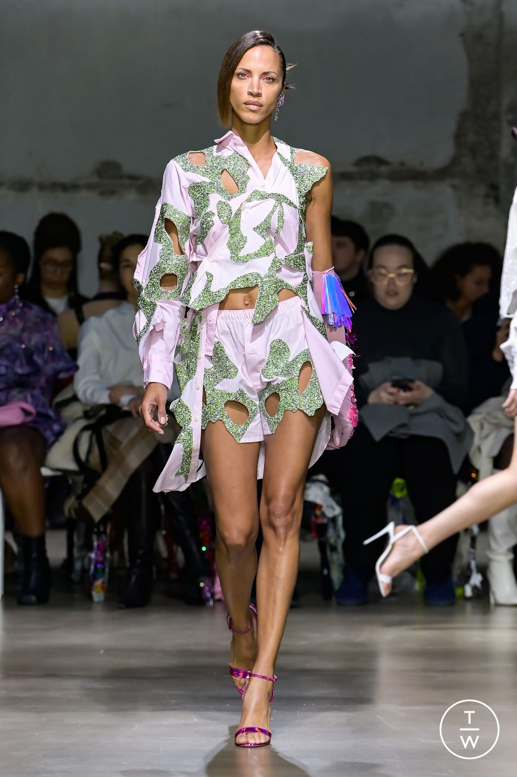 Fashion Week Paris Spring/Summer 2023 look 6 from the Germanier collection womenswear
