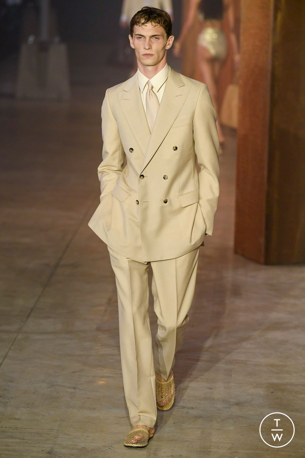 Fashion Week Milan Spring/Summer 2023 look 25 from the Bally collection 女装