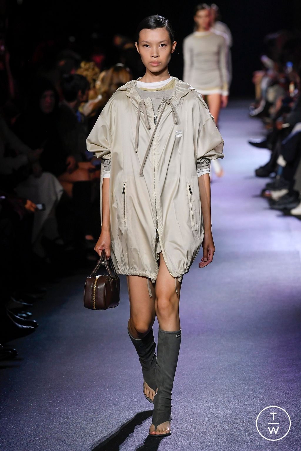 Fashion Week Paris Spring/Summer 2023 look 4 from the Miu Miu collection womenswear