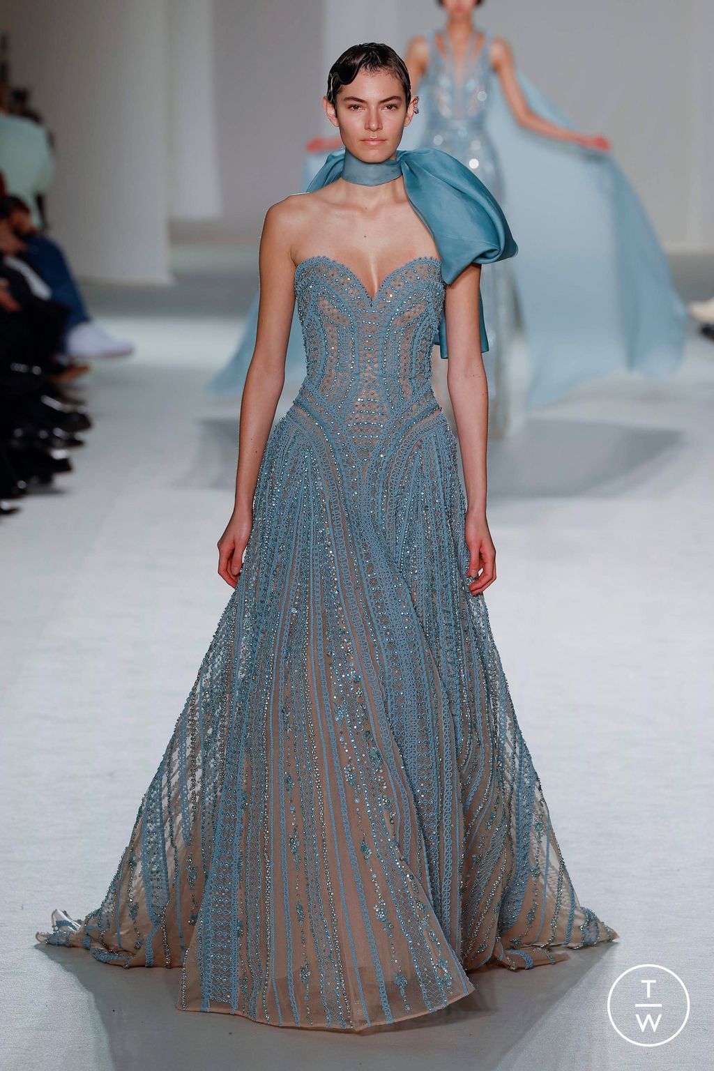 Fashion Week Paris Spring/Summer 2023 look 55 from the Elie Saab collection 高级定制