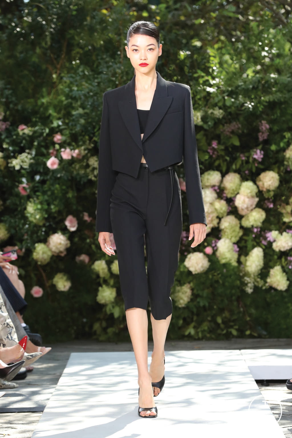 Fashion Week New York Spring/Summer 2022 look 2 de la collection Michael Kors Collection womenswear