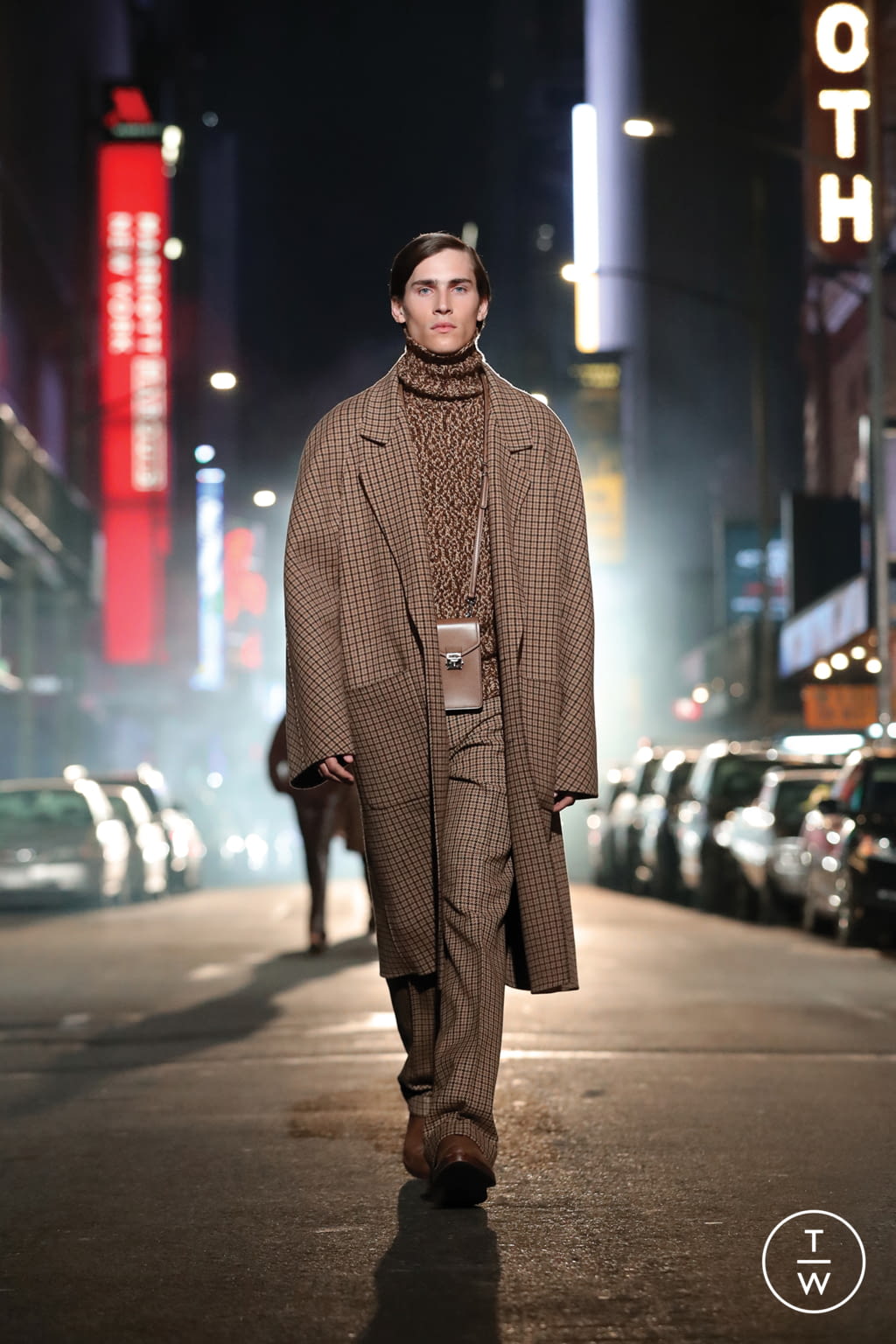 Fashion Week New York Fall/Winter 2021 look 27 de la collection Michael Kors Collection womenswear