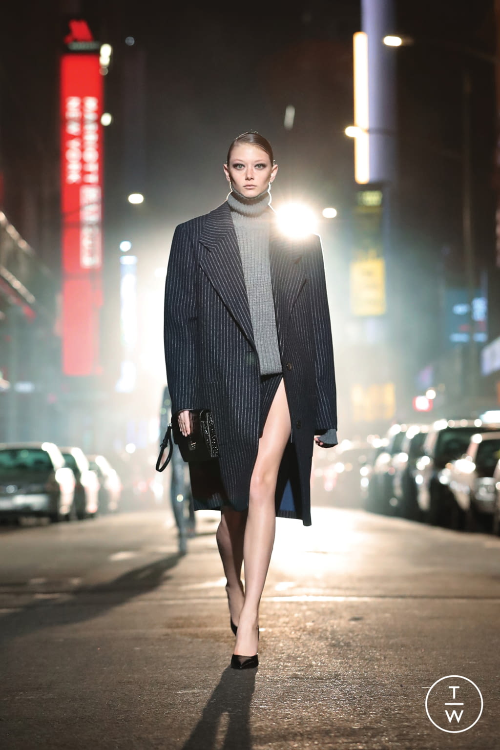 Fashion Week New York Fall/Winter 2021 look 32 de la collection Michael Kors Collection womenswear