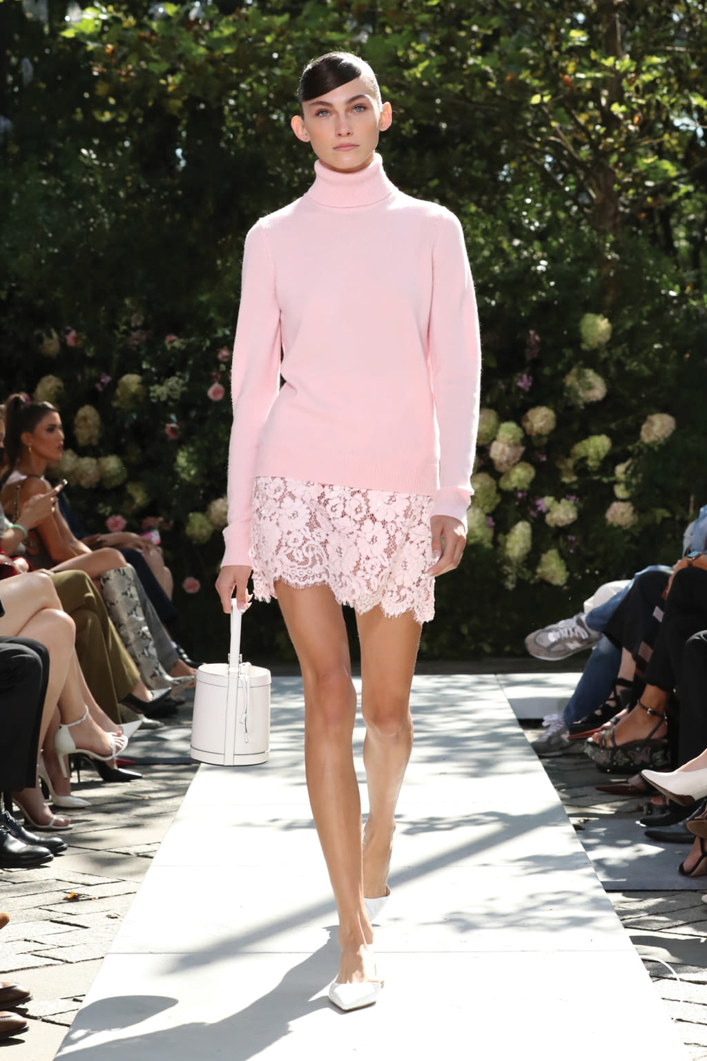 Fashion Week New York Spring/Summer 2022 look 34 from the Michael Kors Collection collection 女装
