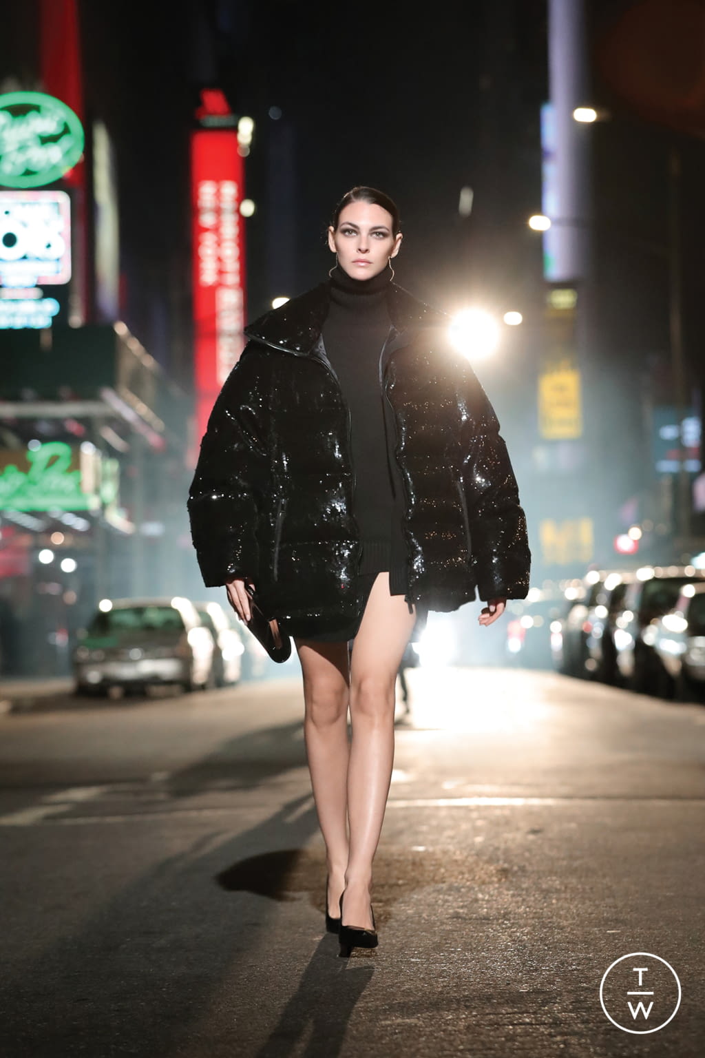 Fashion Week New York Fall/Winter 2021 look 49 de la collection Michael Kors Collection womenswear