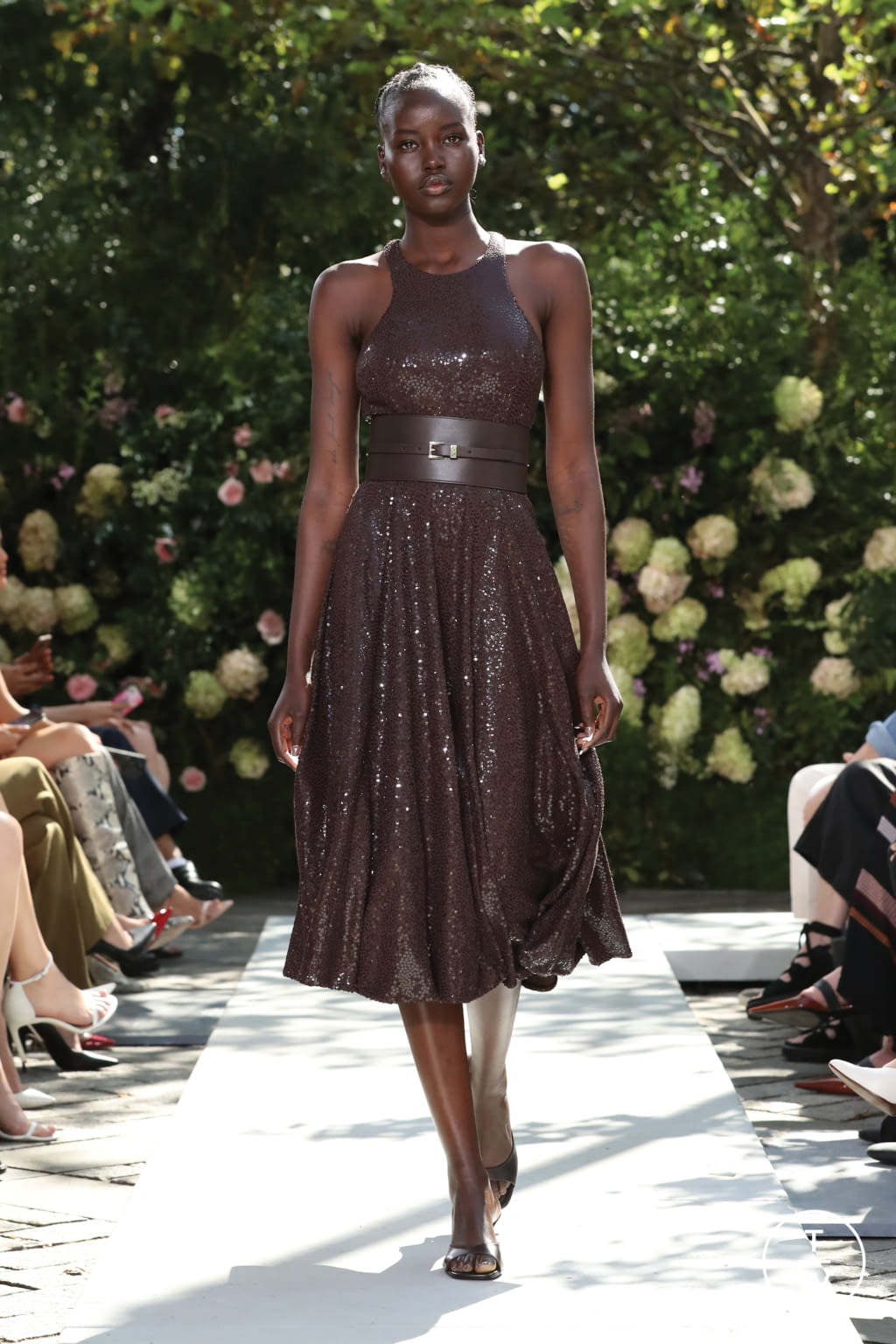 Fashion Week New York Spring/Summer 2022 look 60 from the Michael Kors Collection collection 女装