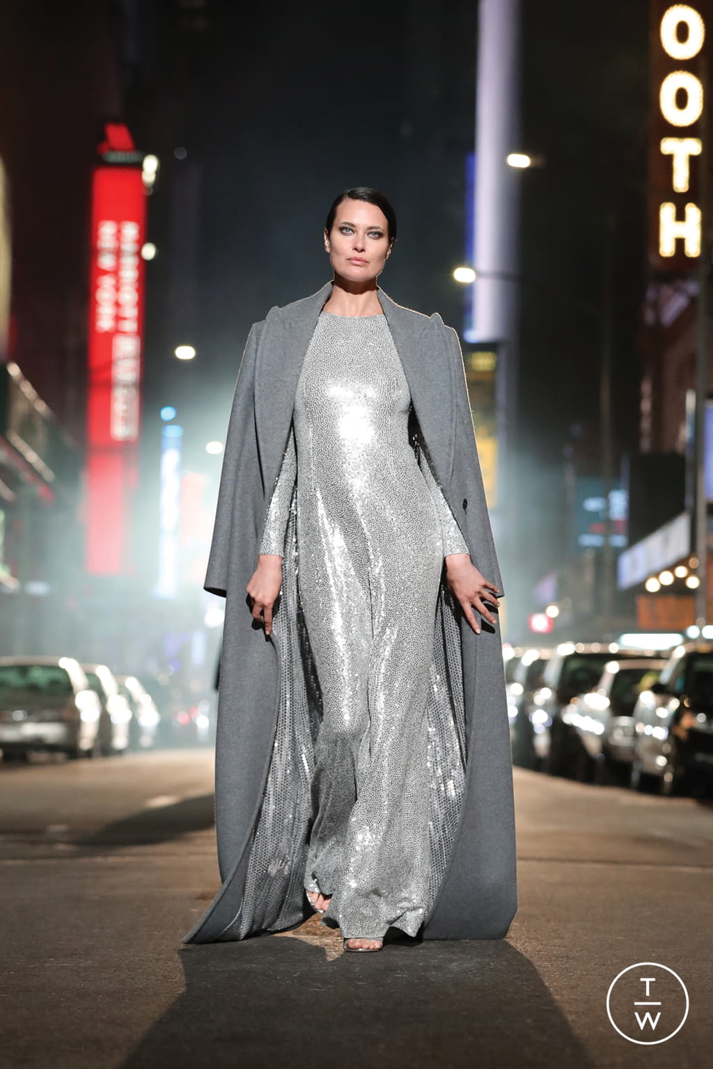 Fashion Week New York Fall/Winter 2021 look 62 de la collection Michael Kors Collection womenswear