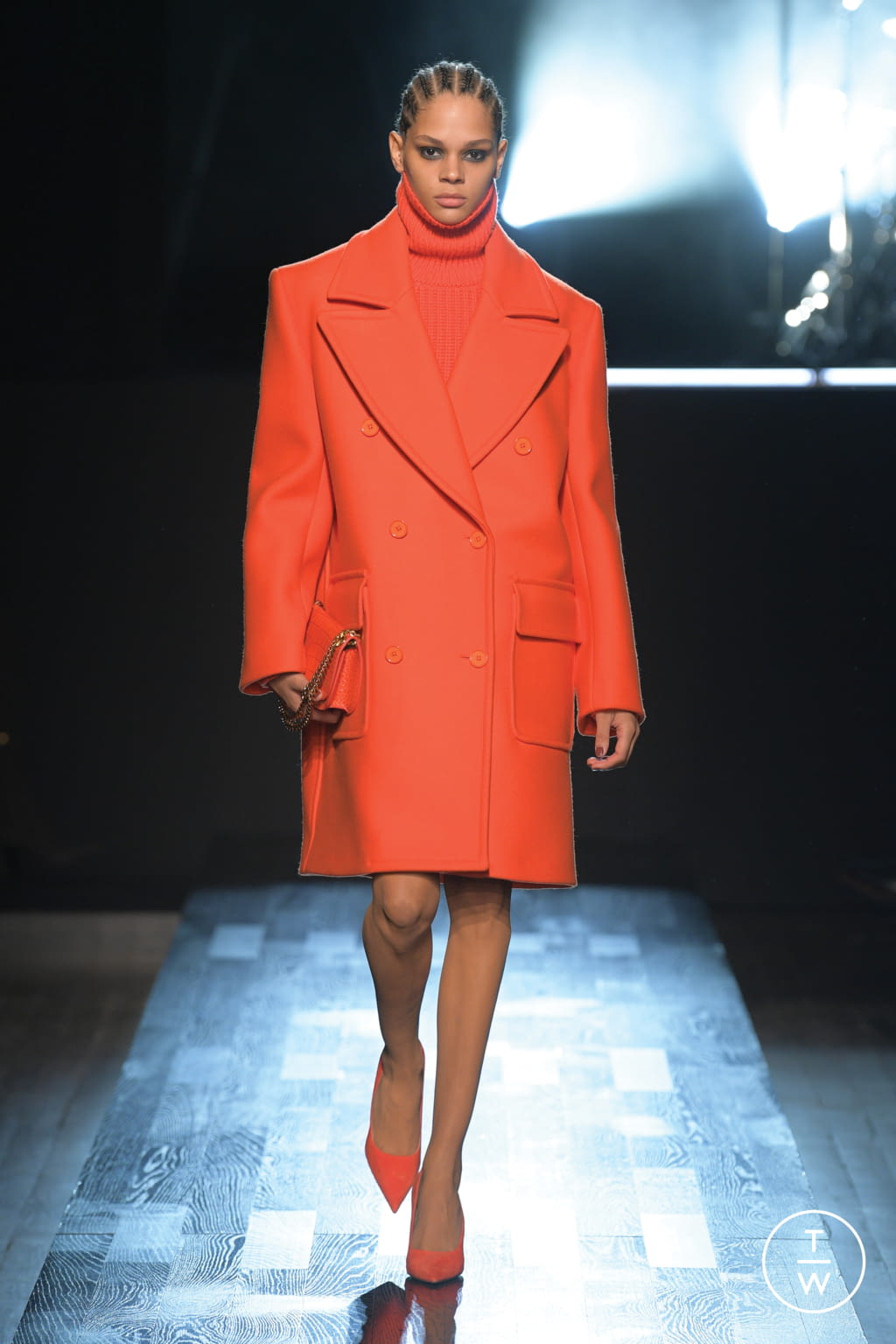 Fashion Week New York Fall/Winter 2022 look 17 de la collection Michael Kors Collection womenswear
