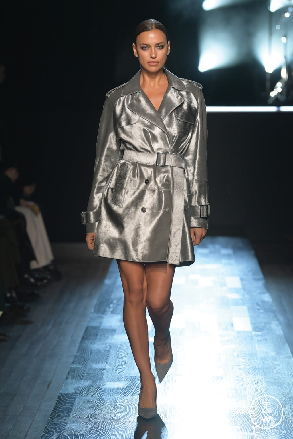 Fashion Week New York Fall/Winter 2022 look 23 de la collection Michael Kors Collection womenswear