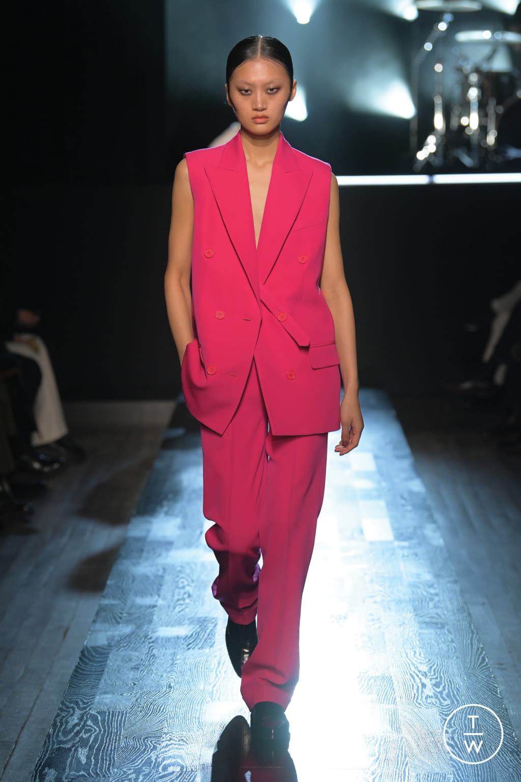 Fashion Week New York Fall/Winter 2022 look 46 de la collection Michael Kors Collection womenswear