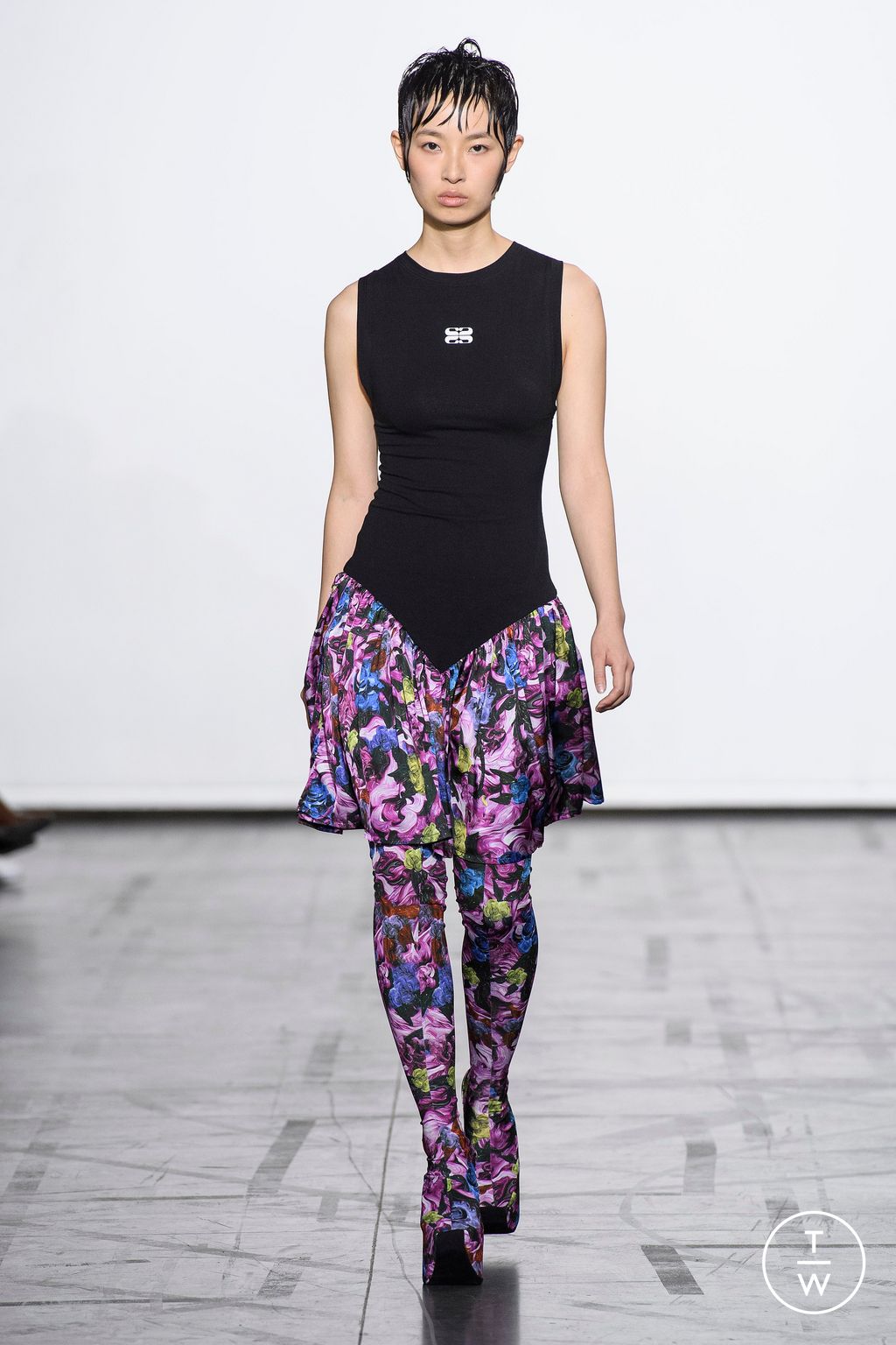 Fashion Week Paris Spring/Summer 2023 look 15 from the Maitrepierre collection womenswear