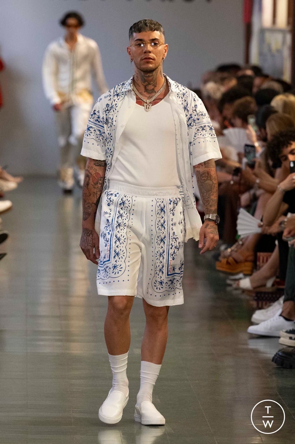 Fashion Week Milan Spring/Summer 2023 look 10 from the Family First collection 男装