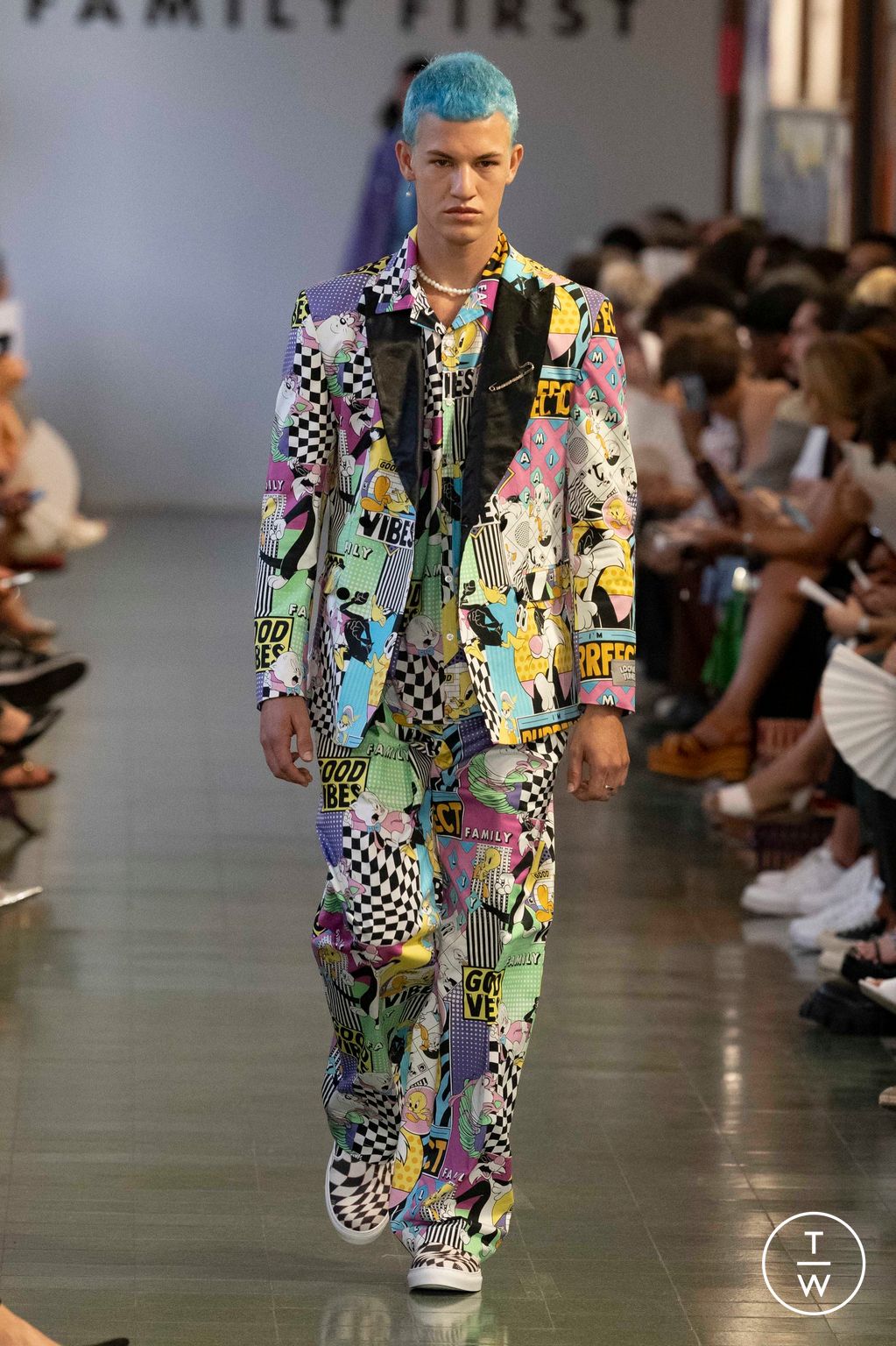 Fashion Week Milan Spring/Summer 2023 look 21 from the Family First collection 男装