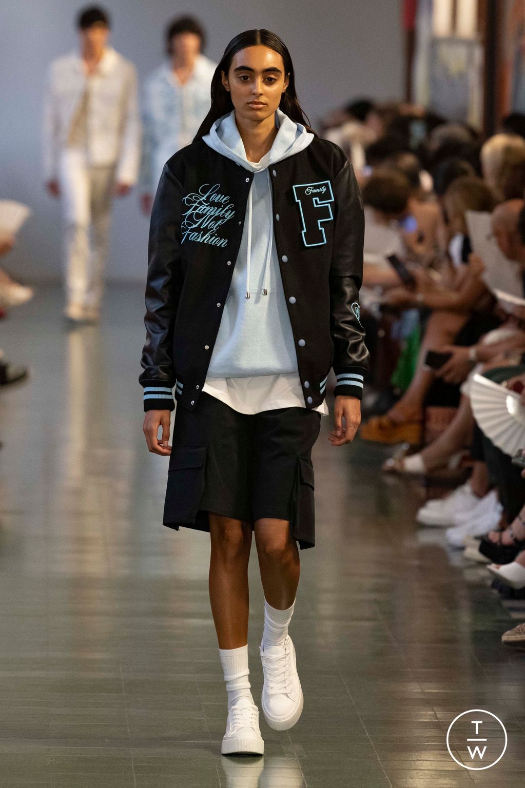 Fashion Week Milan Spring/Summer 2023 look 24 from the Family First collection 男装