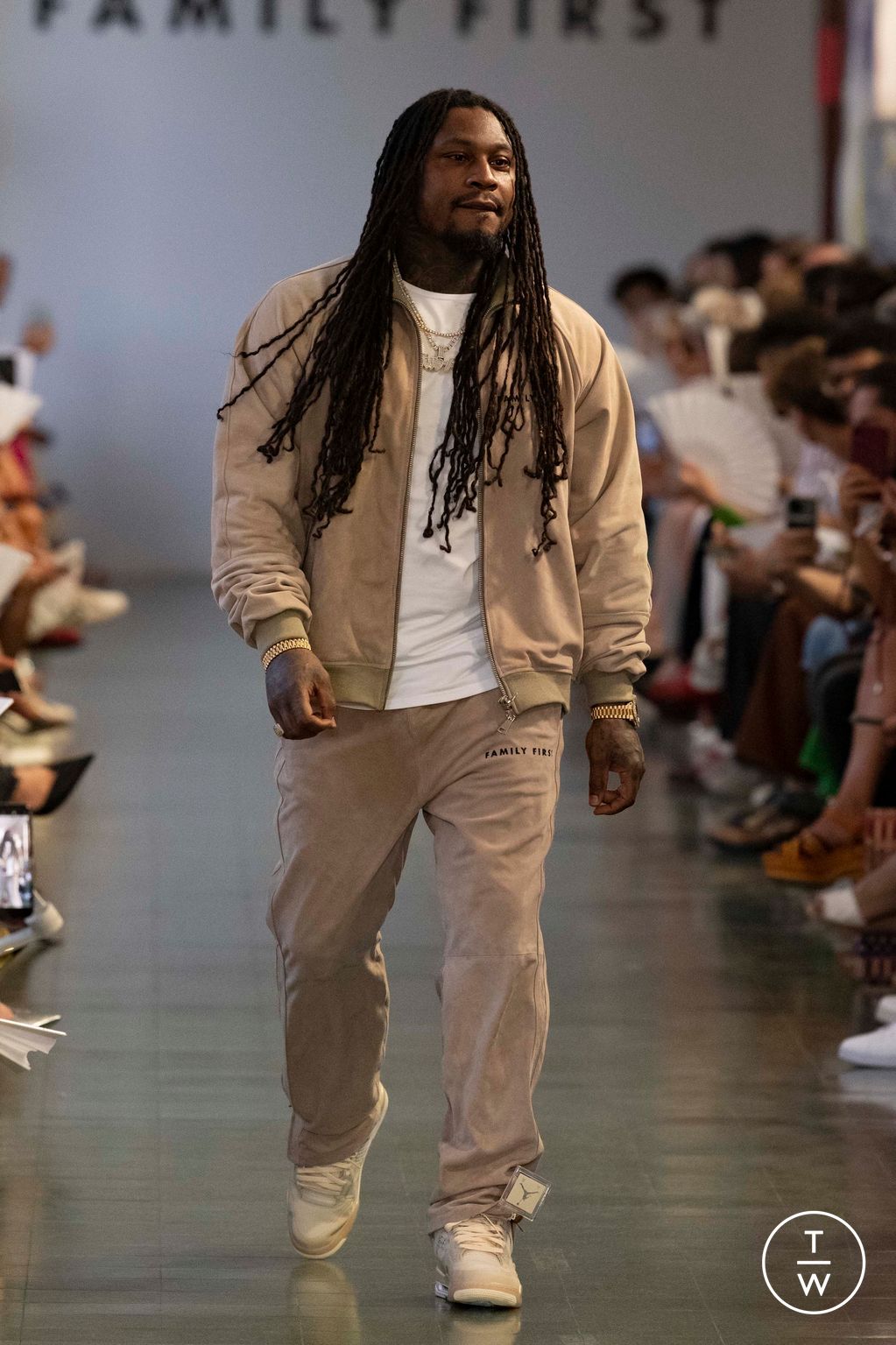 Fashion Week Milan Spring/Summer 2023 look 28 from the Family First collection menswear